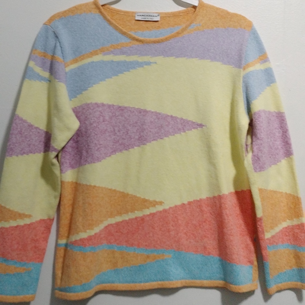Marcazzani sweater top size XL girls